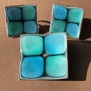 Vintage MCM Hogan Bolas aqua enamel pin and earrings